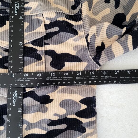 Savanna Jane Corduroy Camo Long Sleeve Jacket Shacket‎ Size 2X - Picture 5 of 6